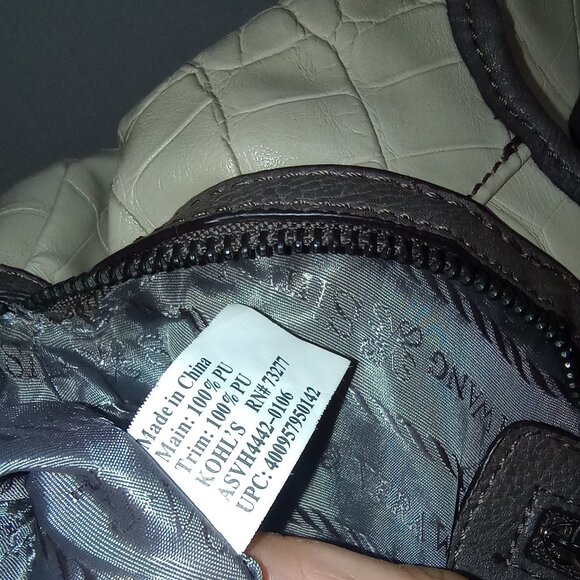 Simply Vera, Vera Wang Hobo - Style Shoulder Bag - Picture 9 of 9